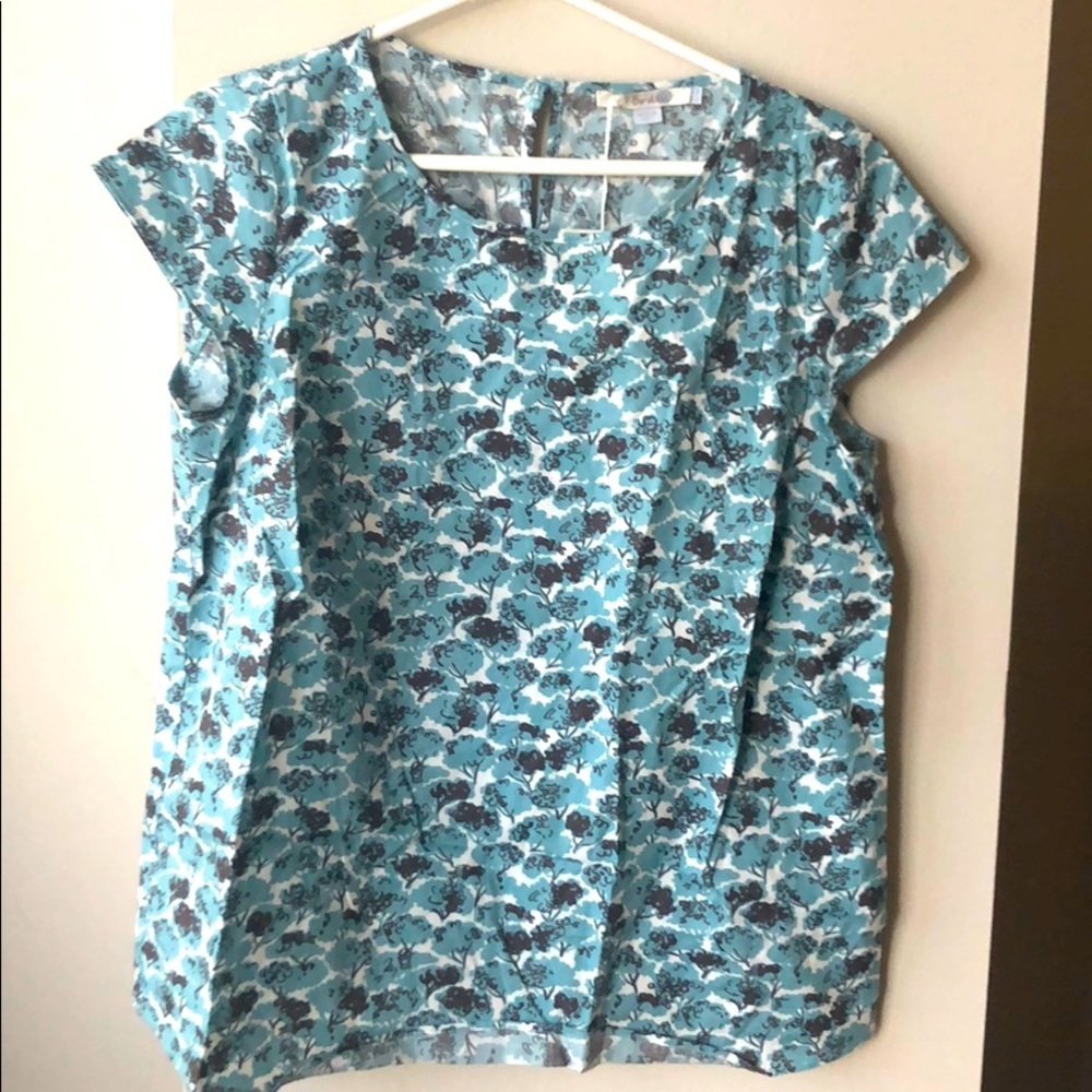 EUC Boden blouse with tree print